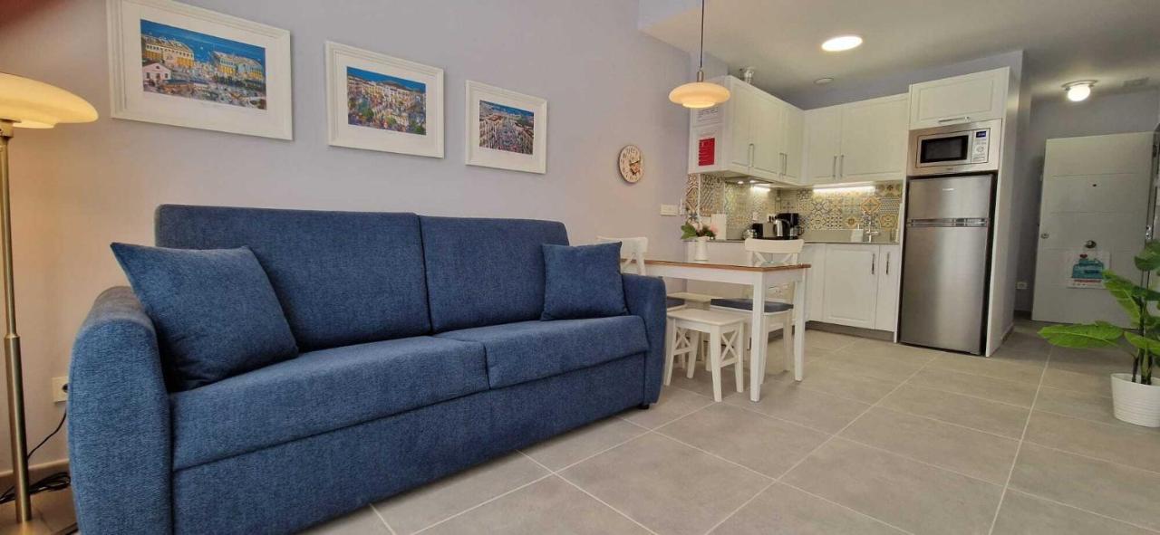 Malaga Lodge Apartments Экстерьер фото