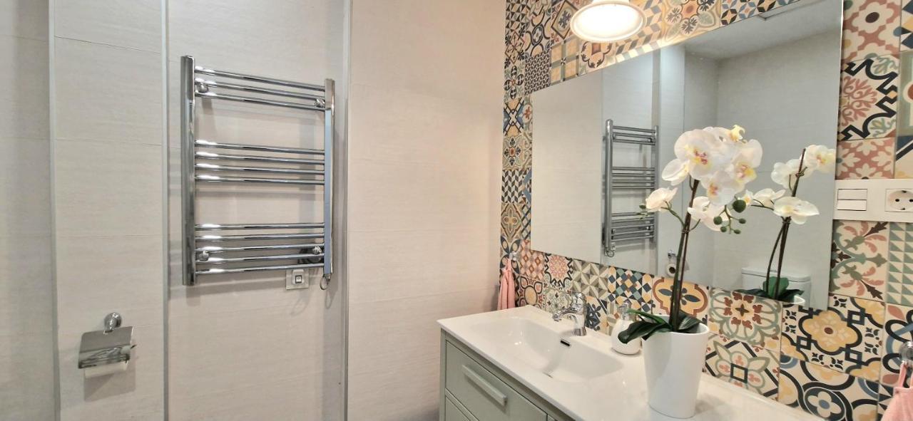 Malaga Lodge Apartments Экстерьер фото